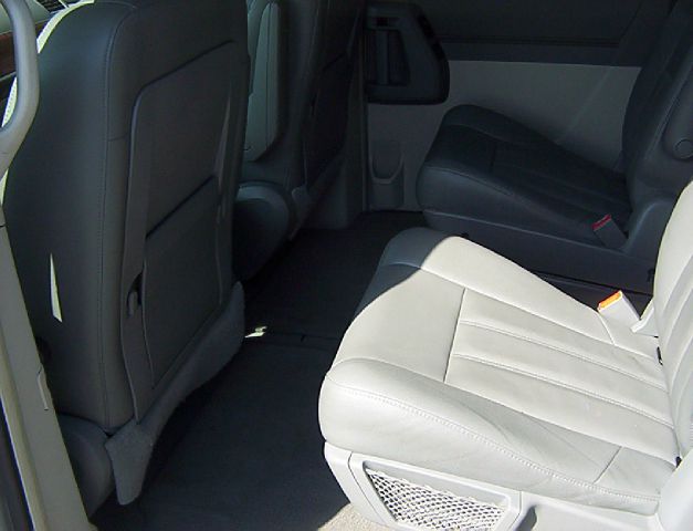 2008 Chrysler Town and Country 3.5