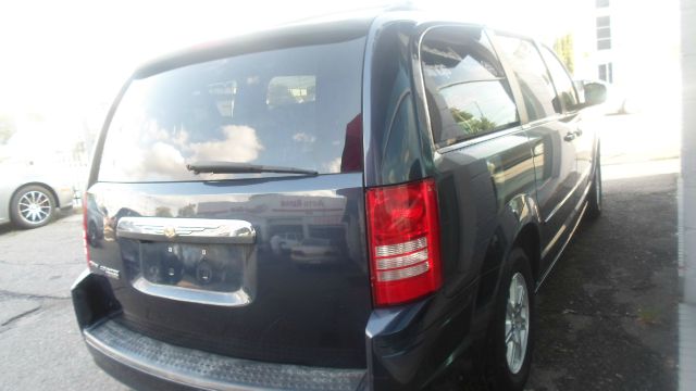 2008 Chrysler Town and Country 3.5