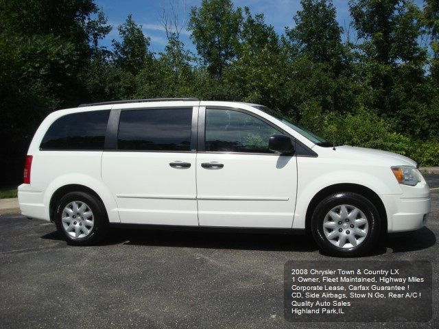 2008 Chrysler Town and Country Elk Conversion Van