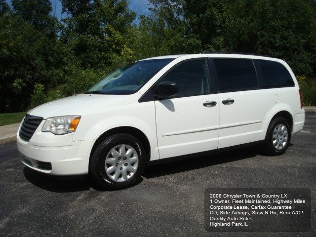 2008 Chrysler Town and Country Elk Conversion Van