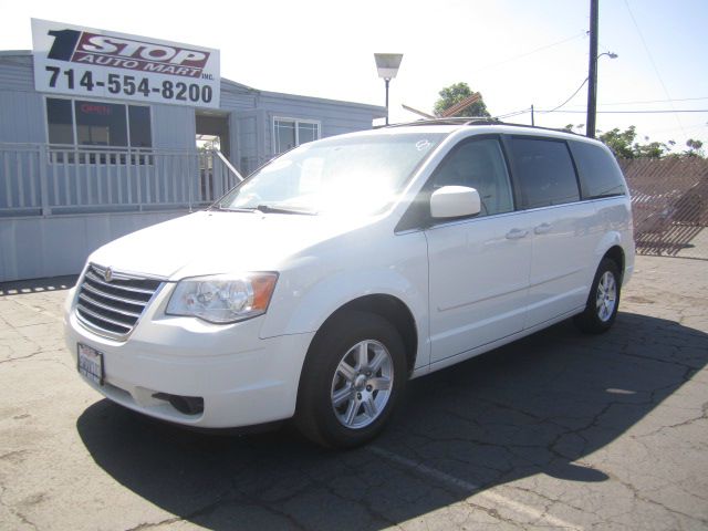 2008 Chrysler Town and Country 3.5