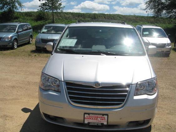 2008 Chrysler Town and Country 3.5