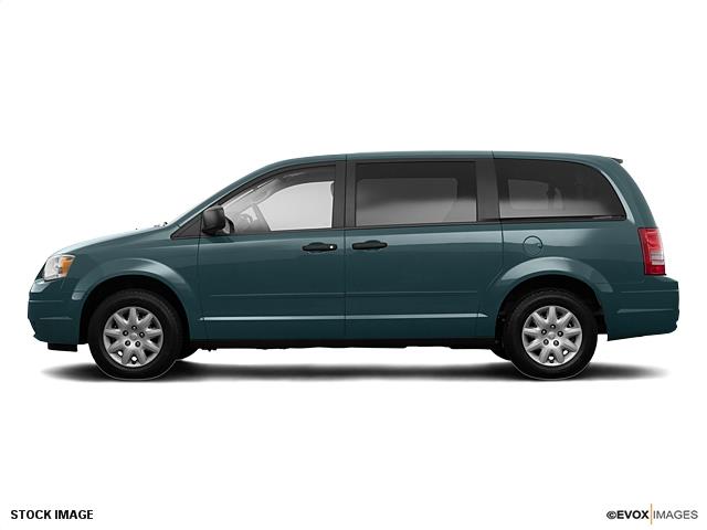 2008 Chrysler Town and Country Unknown