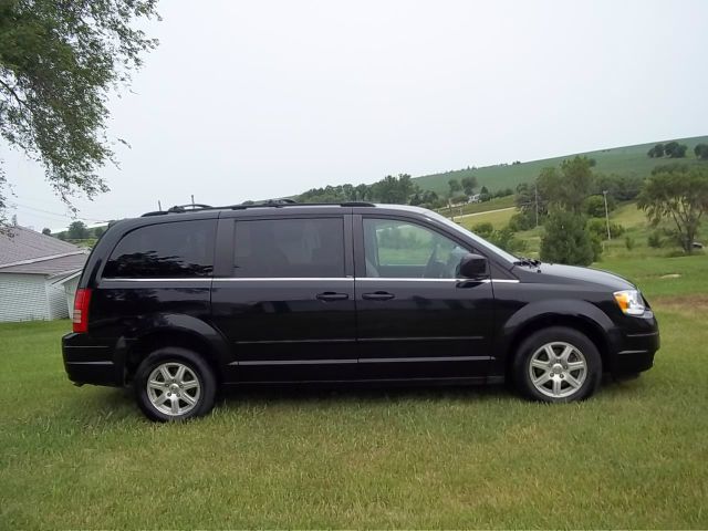 2008 Chrysler Town and Country 3.5