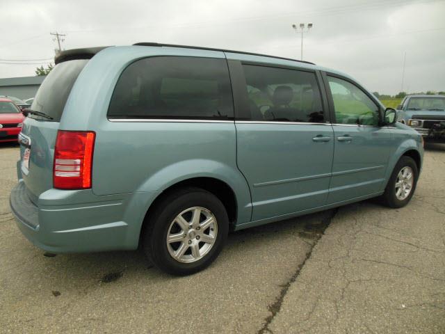 2008 Chrysler Town and Country 3.5