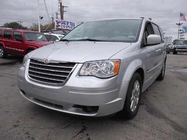 2008 Chrysler Town and Country 3.5