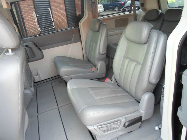 2008 Chrysler Town and Country 3.5