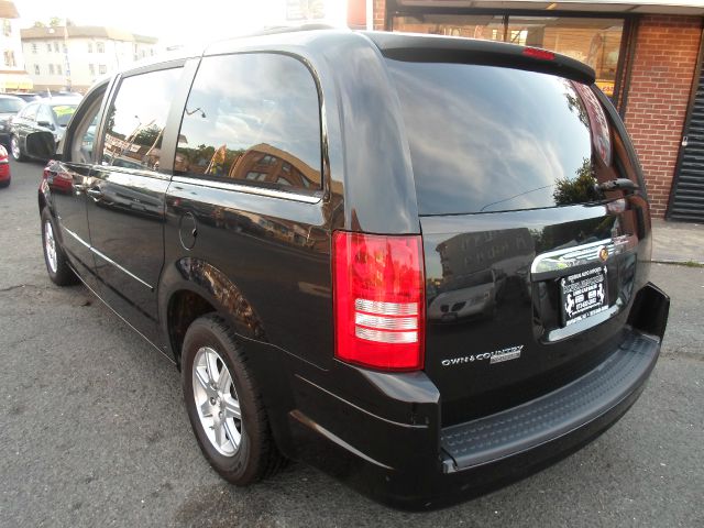 2008 Chrysler Town and Country 3.5