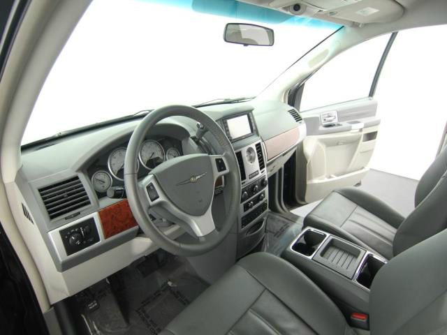 2008 Chrysler Town and Country 3.5