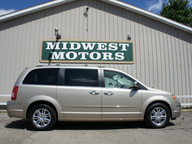 2008 Chrysler Town and Country SLT 25