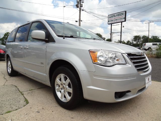 2008 Chrysler Town and Country 3.5