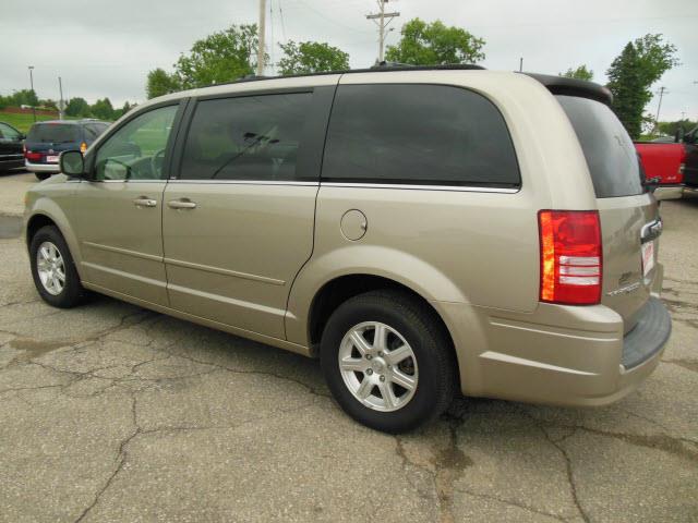 2008 Chrysler Town and Country 3.5