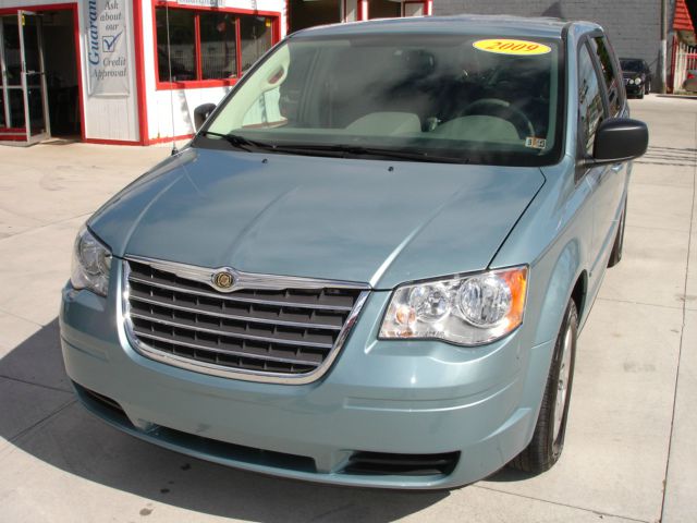 2009 Chrysler Town and Country Elk Conversion Van