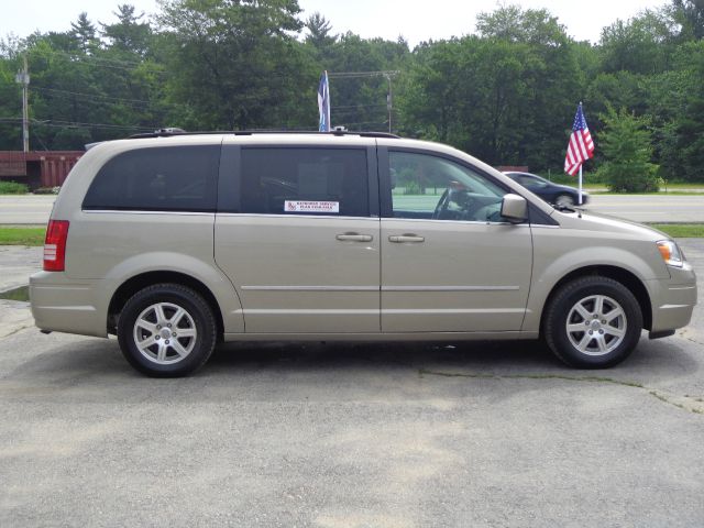 2009 Chrysler Town and Country 3.5