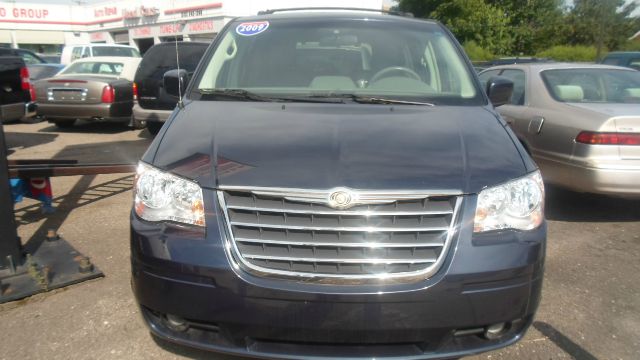 2009 Chrysler Town and Country 3.5