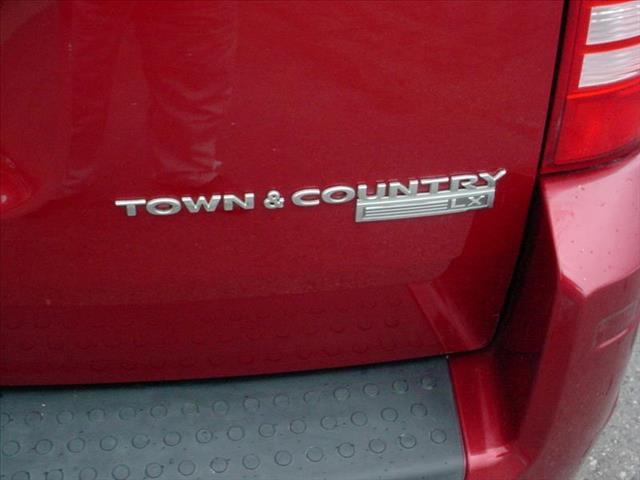 2009 Chrysler Town and Country Elk Conversion Van