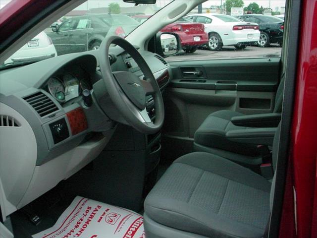 2009 Chrysler Town and Country Elk Conversion Van