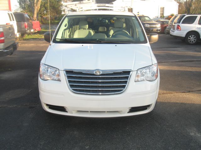 2009 Chrysler Town and Country Elk Conversion Van