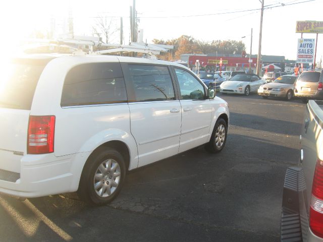 2009 Chrysler Town and Country Elk Conversion Van