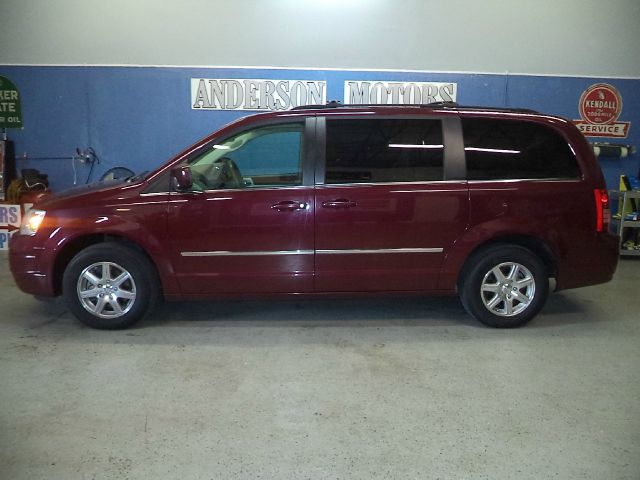 2009 Chrysler Town and Country 3.5