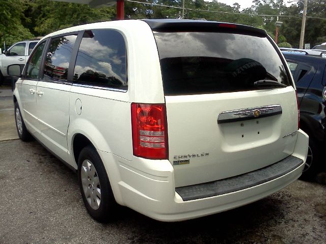 2009 Chrysler Town and Country Elk Conversion Van