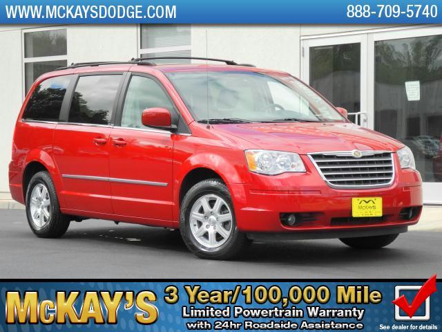 2009 Chrysler Town and Country 3.5