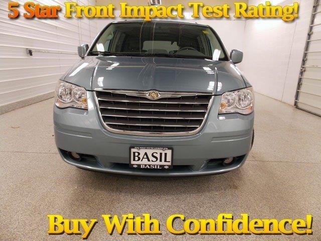 2010 Chrysler Town and Country 3.5