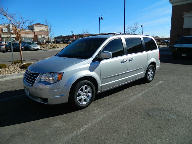 2010 Chrysler Town and Country 3.5