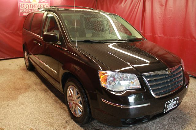 2010 Chrysler Town and Country 3.5