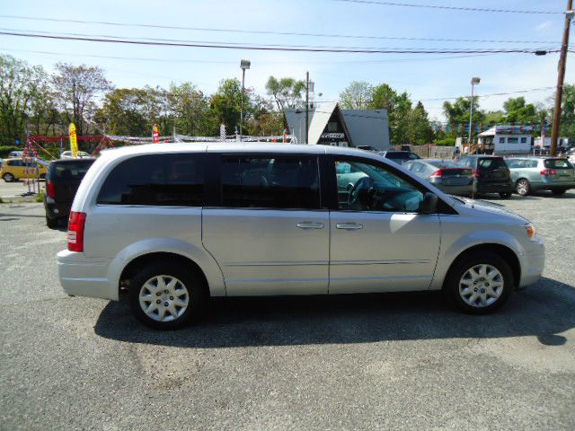 2010 Chrysler Town and Country Elk Conversion Van