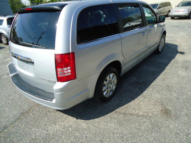 2010 Chrysler Town and Country Elk Conversion Van