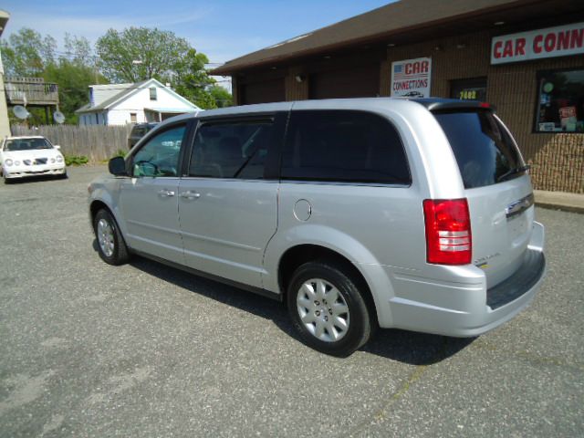 2010 Chrysler Town and Country Elk Conversion Van