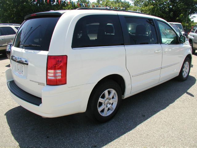 2010 Chrysler Town and Country 3.5