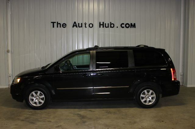 2010 Chrysler Town and Country 3.5