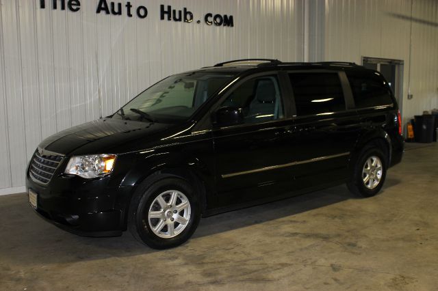 2010 Chrysler Town and Country 3.5