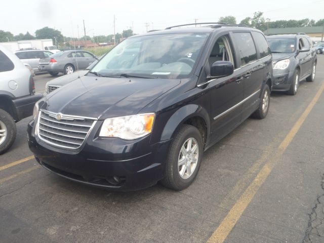 2010 Chrysler Town and Country 3.5