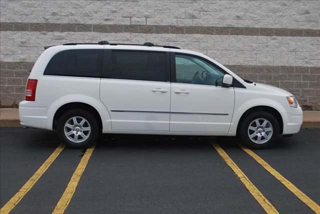 2010 Chrysler Town and Country 3.5