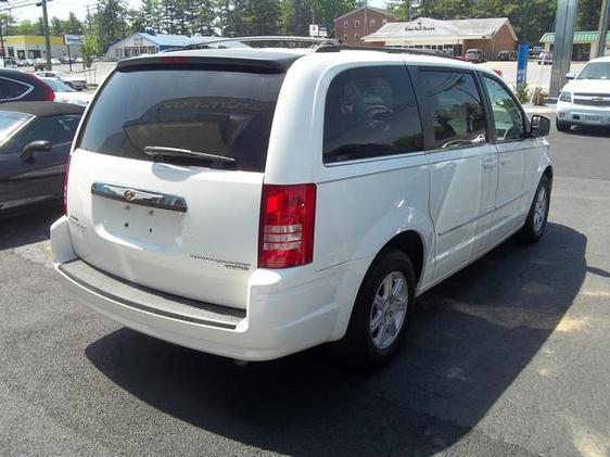 2010 Chrysler Town and Country 3.5