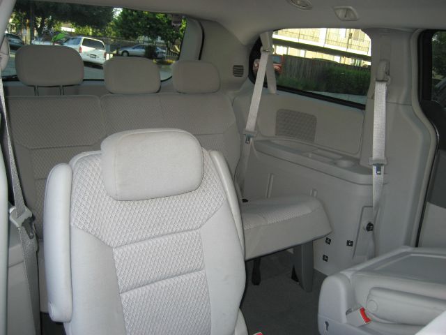 2010 Chrysler Town and Country Elk Conversion Van