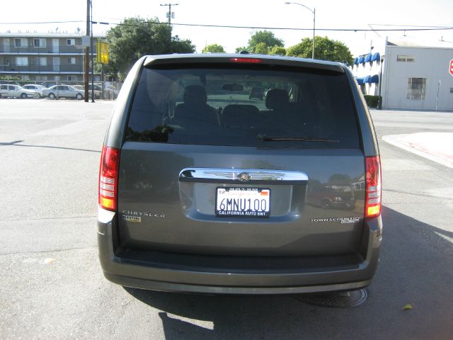 2010 Chrysler Town and Country Elk Conversion Van