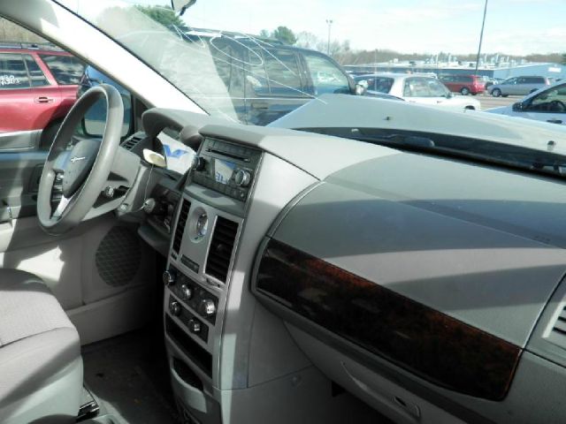 2010 Chrysler Town and Country Elk Conversion Van