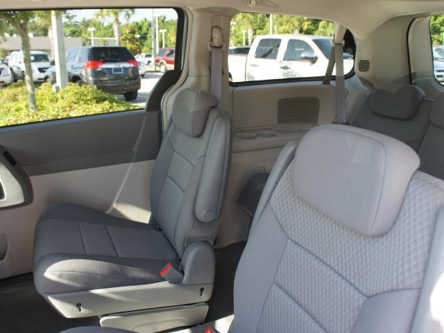 2010 Chrysler Town and Country 3.5