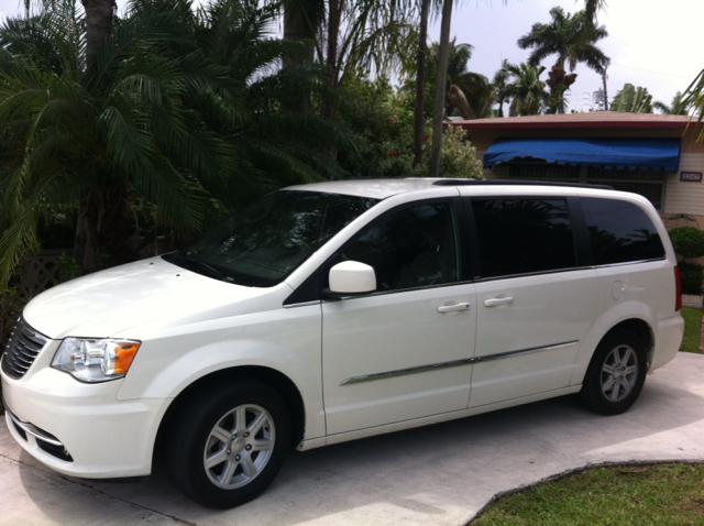 2011 Chrysler Town and Country 3.5