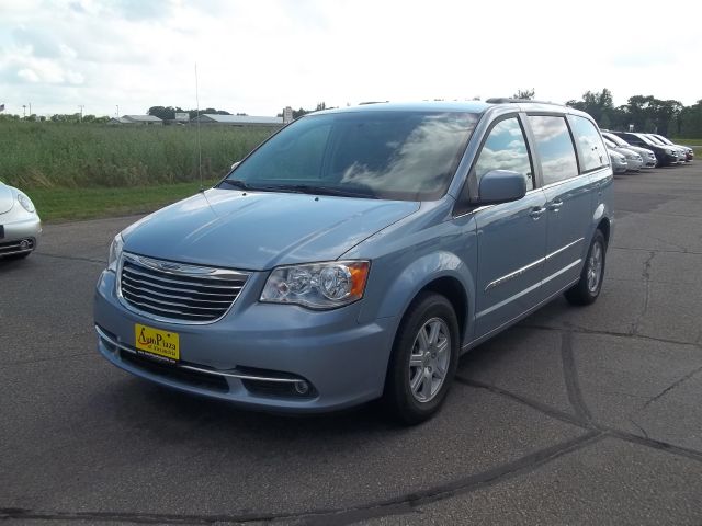 2012 Chrysler Town and Country 3.5