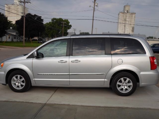 2012 Chrysler Town and Country 3.5