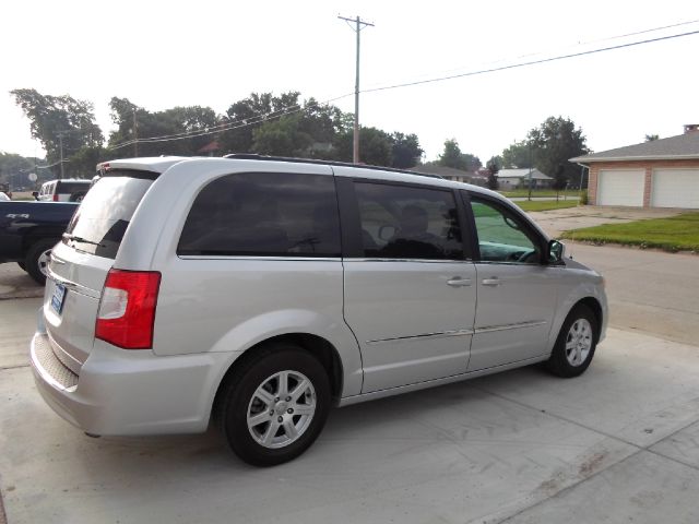 2012 Chrysler Town and Country 3.5