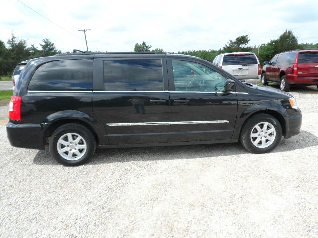 2012 Chrysler Town and Country 3.5