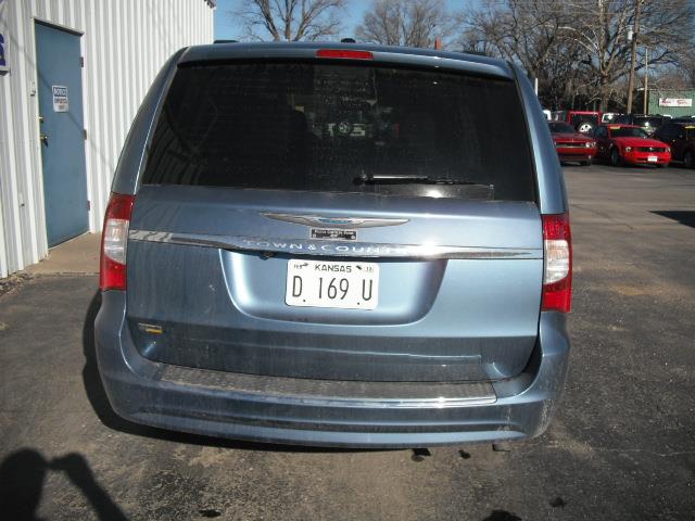 2012 Chrysler Town and Country 3.5