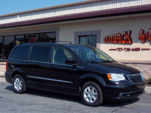 2012 Chrysler Town and Country 3.5