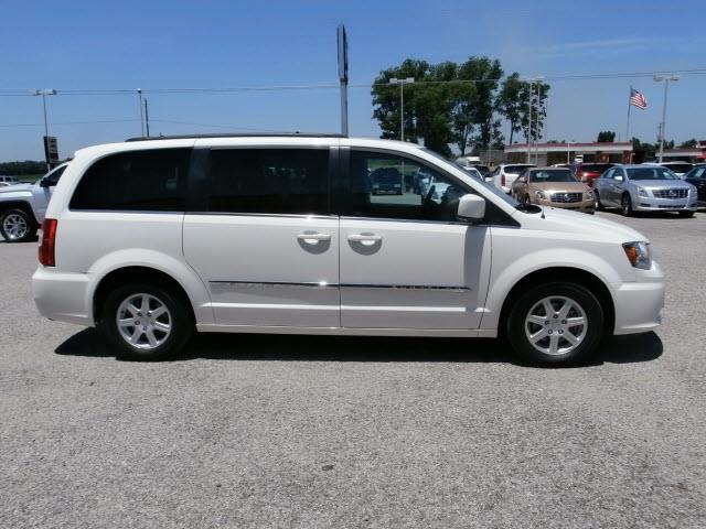 2012 Chrysler Town and Country 3.5